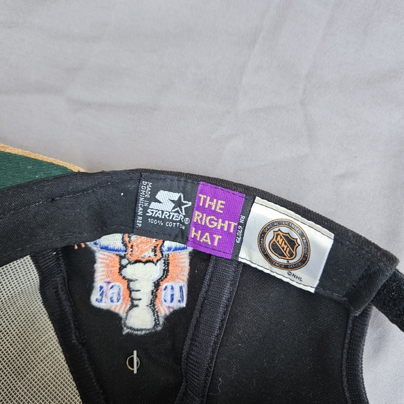 NWT Vintage Starter Detroit Red Wings 1997 Stanley Cup Suede Velcro Back Hat - Picture 11 of 11